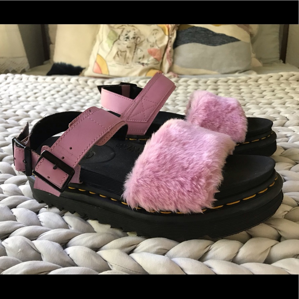 Dr Martens Voss Fuzzy Pink Sandal